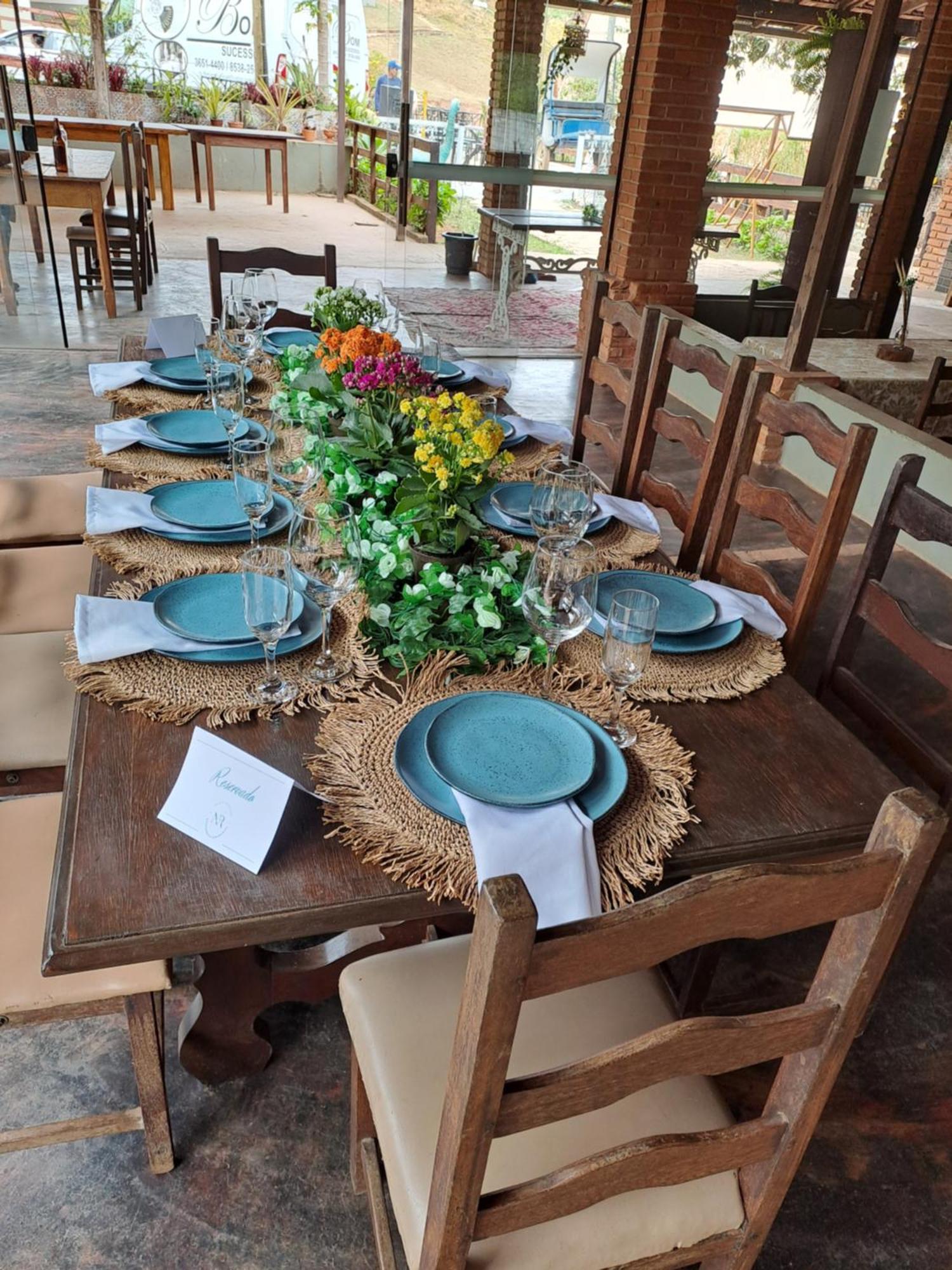 E Restaurante Victorios Farm stay Caete