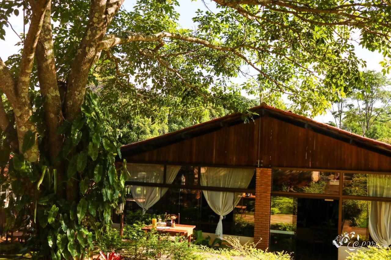 E Restaurante Victorios Farm stay Caete
