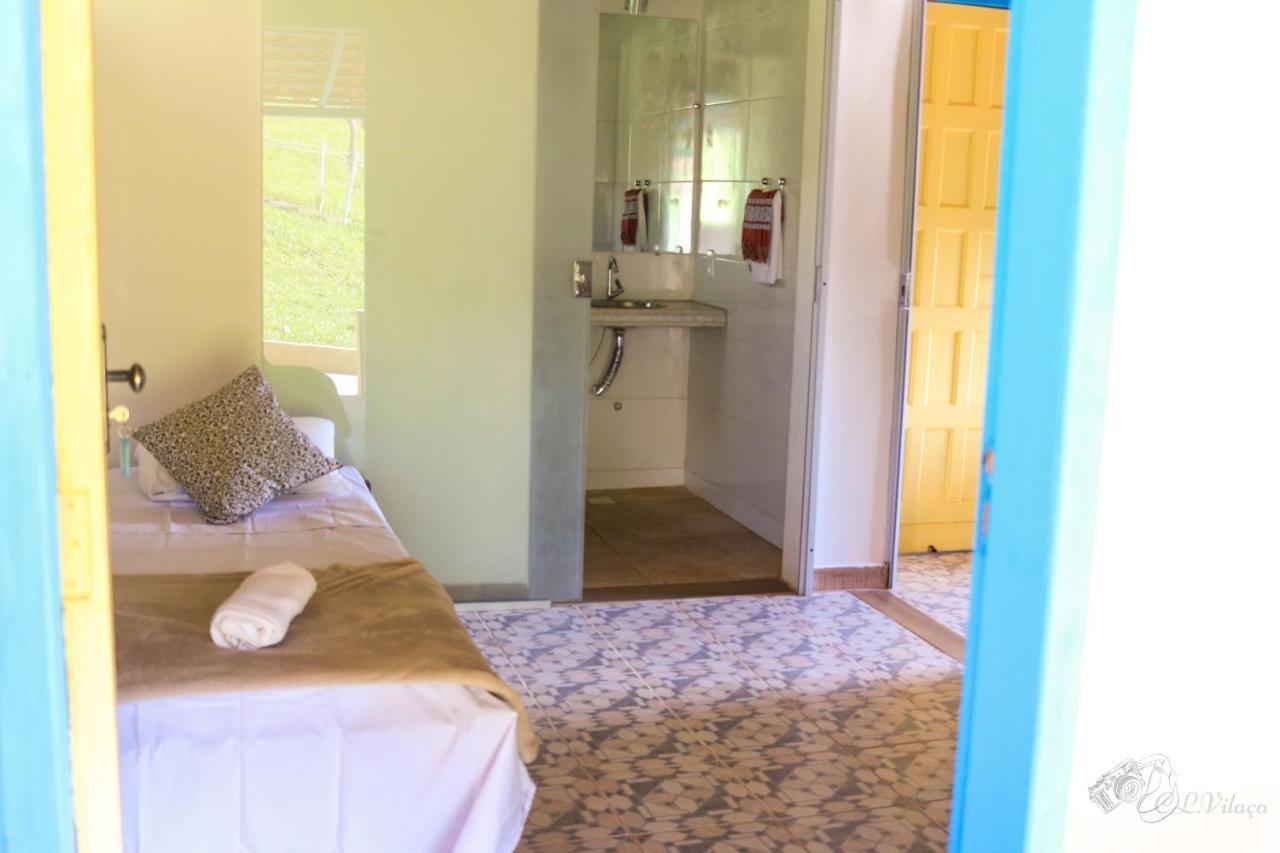 E Restaurante Victorios Farm stay Caete